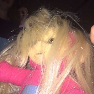 Meet your Posher, Mia